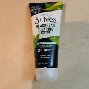 Blackhead Clearing Scrub - Green Tea & Bamboo